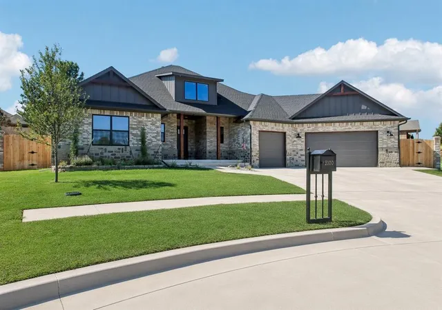 Photo 3 of Single family home for sale at 2100 Ingels Cir, Norman, OK 73071 | MLS# 1245988 | Listing updated on 2026-10-06