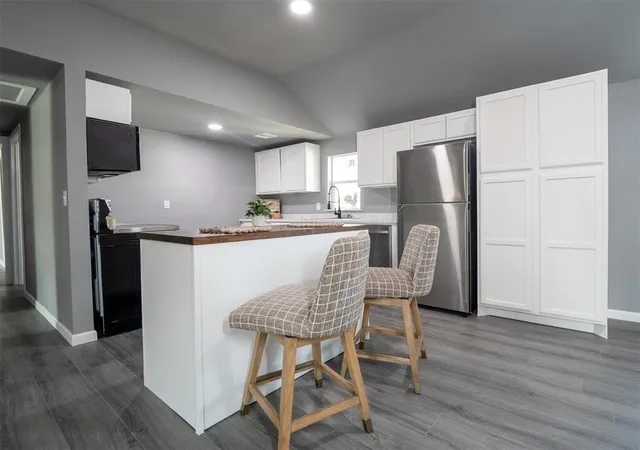 Photo 3 of Single family home for sale at 628 S Philadelphia Ave, Shawnee, OK 74801 | MLS# 1246035 | Listing updated on 2026-08-29