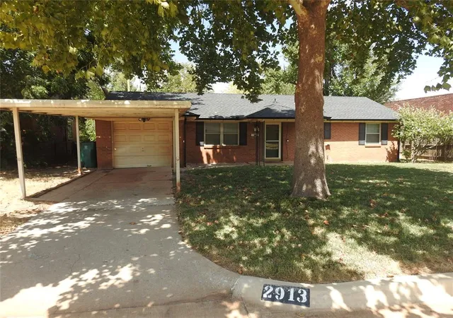 Photo 2 of Single family home for sale at 2913 Nw 70th Street, Oklahoma City, OK 73116 | MLS# 1246036 | Listing updated on 2026-09-21