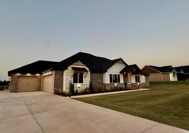 Photo 2 of Single family home for sale at 4516 Janie Way, Guthrie, OK 73044 | MLS# 1246039 | Listing updated on 2026-10-01