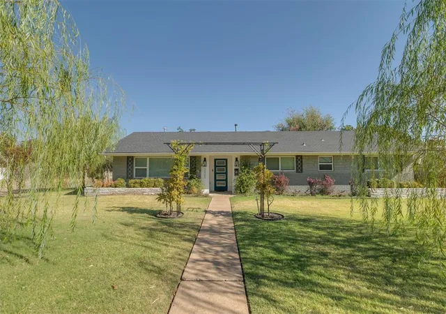 Photo 2 of Single family home for sale at 2405 Nw 59th Street, Oklahoma City, OK 73112 | MLS# 1246042 | Listing updated on 2026-10-02