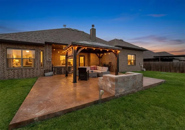 Photo 2 of Sale Pending at 4860 Ash St Ne, Piedmont, OK 73078 | MLS# 1246043 | Listing updated on 2026-09-02
