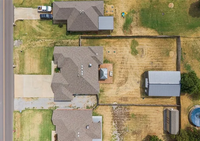 Photo 4 of Sale Pending at 4860 Ash St Ne, Piedmont, OK 73078 | MLS# 1246043 | Listing updated on 2026-09-02