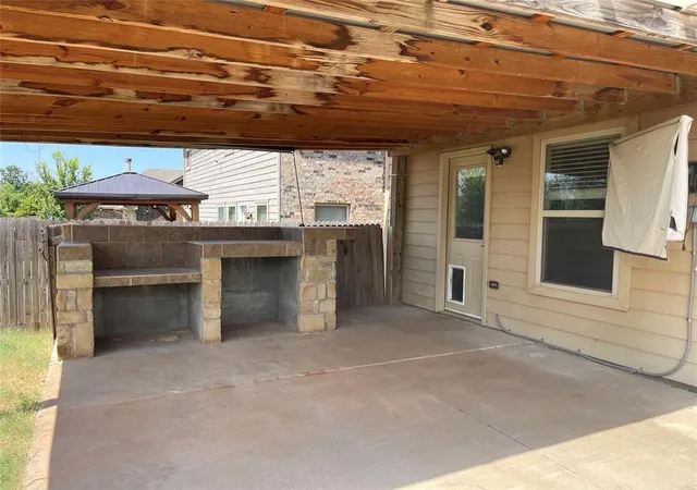 Photo 4 of Single family home for sale at 7324 Nw 148Th St, Oklahoma City, OK 73142 | MLS# 1246062 | Listing updated on 2026-08-27