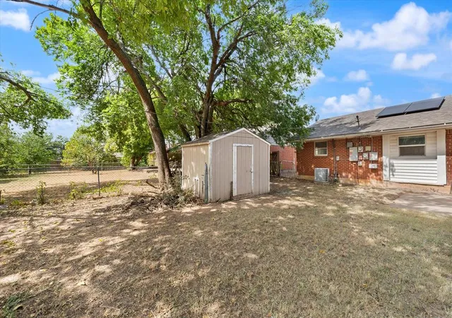 37th image of 748 N Markwell Ave, Moore, OK 73160 | MLS# 1246063