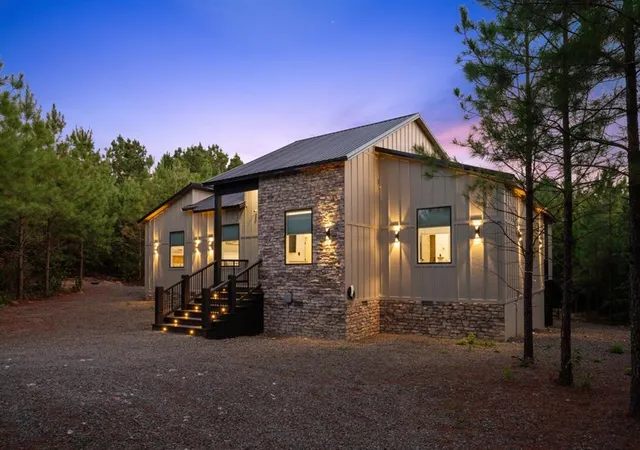 2nd image of 250 Southern Spruce Trl, Broken Bow, OK 74728 | MLS# 1246069