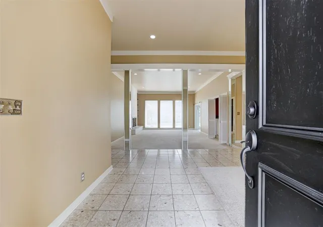 Photo 4 of Sale Pending at 12500 Arrowhead Ter, Oklahoma City, OK 73120 | MLS# 1246080 | Listing updated on 2026-09-08