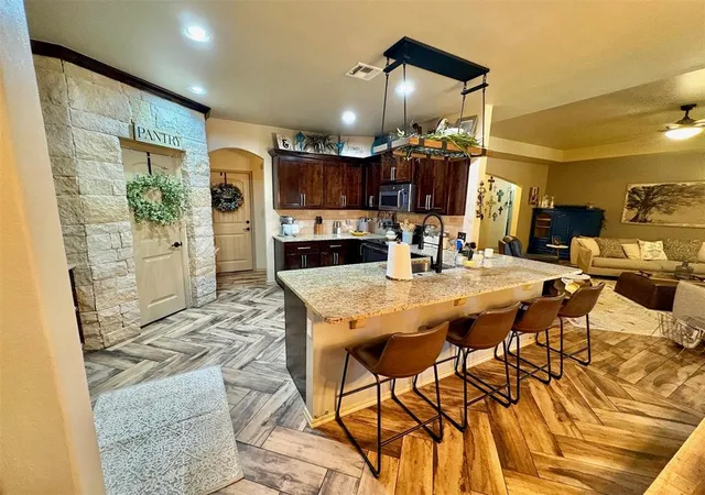 Photo 3 of Single family home for sale at 3570 Timberline Trl, Edmond, OK 73034 | MLS# 1246088 | Listing updated on 2026-10-14