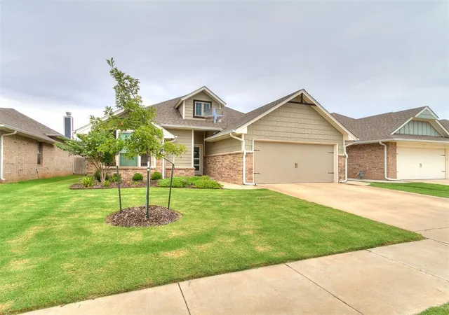 Photo 1 of Single family home for sale at 9205 Nw 123rd St, Yukon, OK 73099 | MLS# 1246089 | Listing updated on 2026-09-19