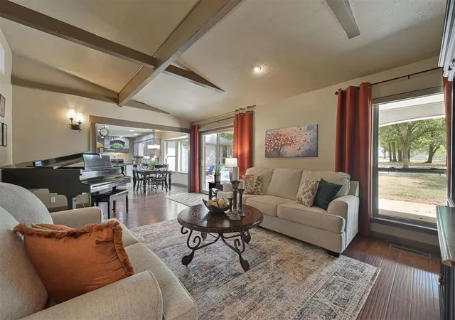 Photo 4 of Single family home for sale at 11416 Wolf Crk Rd, Guthrie, OK 73044 | MLS# 1246109 | Listing updated on 2026-09-18