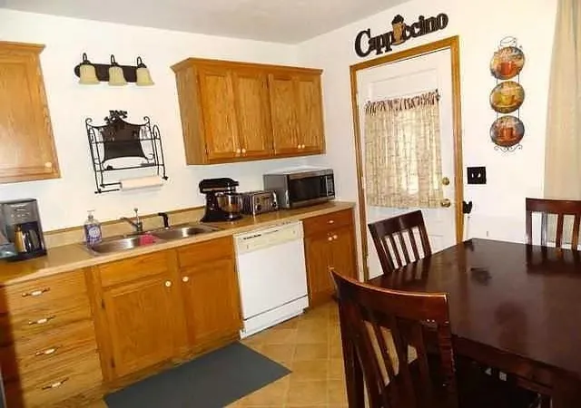 Photo 4 of House for sale at 3609 N Drexel Blvd, Oklahoma City, OK 73112 | MLS# 1246110 | Listing updated on 2026-09-02