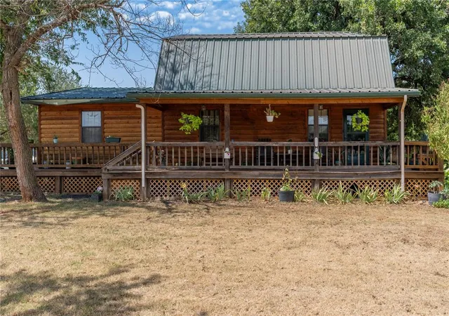 Photo 1 of Single family home for sale at 217 S 5th St, Guthrie, OK 73044 | MLS# 1246112 | Listing updated on 2026-08-28
