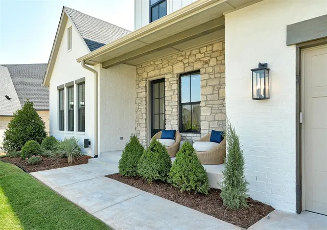 Photo 2 of Sale Pending at 2432 Amante Ct, Edmond, OK 73034 | MLS# 1246113 | Listing updated on 2026-09-15