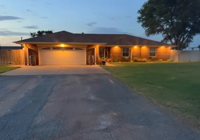 1st image of 19797 E 1160 Rd, Elk City, OK 73644 | MLS# 1246119