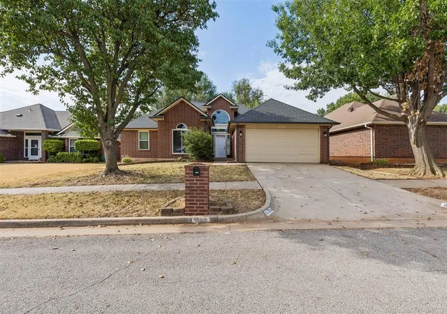 Photo 3 of Single family home for sale at 6704 Nw 131st St, Oklahoma City, OK 73142 | MLS# 1246132 | Listing updated on 2026-09-18