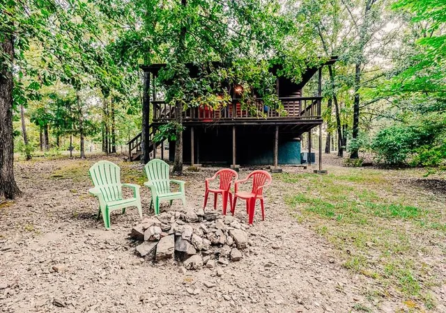 11th image of 401 Split Shot Cir, Broken Bow, OK 74728 | MLS# 1246145