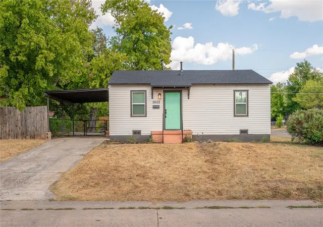 Single family home for sale at 5600 N Donald Ave, Warr Acres, OK 73122 | MLS# 1246147