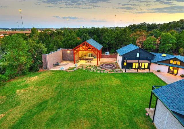 Photo 3 of Single family home for sale at 5220 Ne 131St Ct, Edmond, OK 73013 | MLS# 1246150 | Listing updated on 2026-08-29