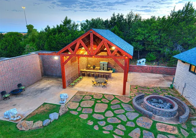 Photo 4 of Single family home for sale at 5220 Ne 131St Ct, Edmond, OK 73013 | MLS# 1246150 | Listing updated on 2026-08-29