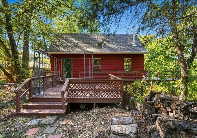 Photo 3 of Single family home for sale at 32131 S 516 Rd, Park Hill, OK 74451 | MLS# 1246161 | Listing updated on 2026-10-10