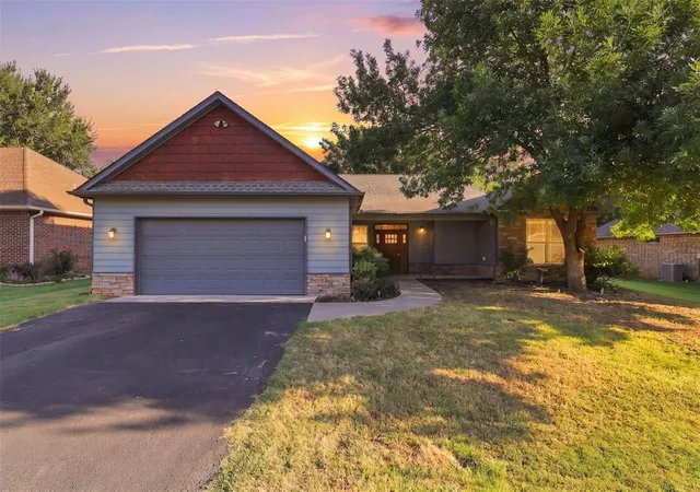 Photo 1 of Single family home for sale at 4824 W Oakcrest Rd, Stillwater, OK 74075 | MLS# 1246171 | Listing updated on 2026-10-08