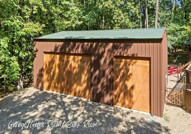 Photo 3 of Single family home for sale at 123 Alexis Ln, Broken Bow, OK 74728 | MLS# 1246176 | Listing updated on 2026-09-03