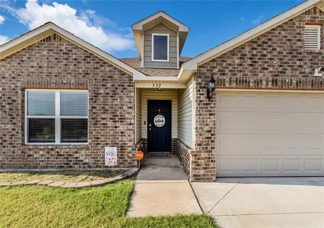 Photo 2 of Single family home for sale at 532 Se 5th Ter, Newcastle, OK 73065 | MLS# 1246186 | Listing updated on 2026-09-25