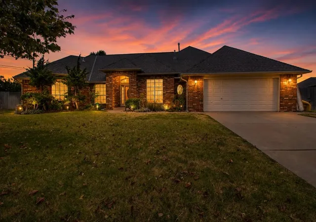 Photo 2 of Sale Pending at 3335 Del Aire Pl, Oklahoma City, OK 73115 | MLS# 1246210 | Listing updated on 2026-09-12