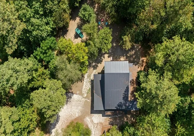 Photo 4 of Single family home for sale at 106 W Eagle Mountain Trl, Broken Bow, OK 74728 | MLS# 1246211 | Listing updated on 2026-09-07