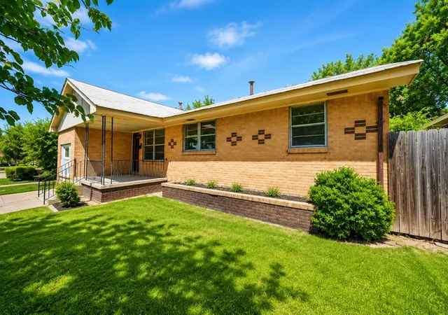 Photo 2 of Single family home for sale at 5900 S Broadway Ave, Oklahoma City, OK 73109 | MLS# 1246224 | Listing updated on 2026-09-08