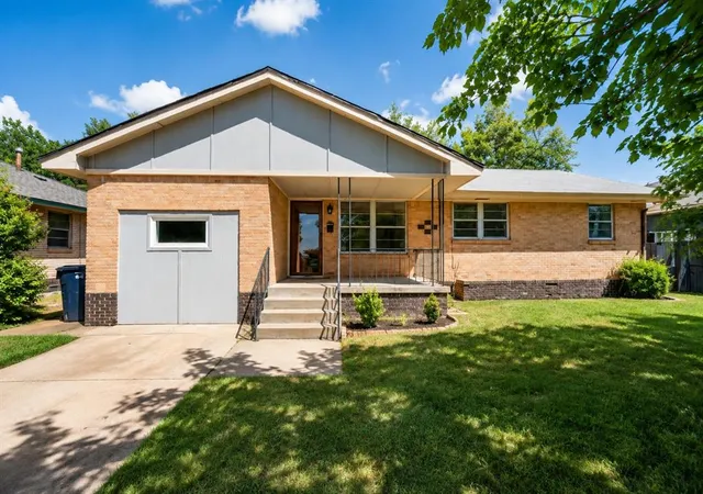 Photo 3 of Single family home for sale at 5900 S Broadway Ave, Oklahoma City, OK 73109 | MLS# 1246224 | Listing updated on 2026-09-08