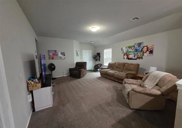 Photo 3 of Single family home for sale at 13204 Beekman Dr, Piedmont, OK 73078 | MLS# 1246228 | Listing updated on 2026-09-15
