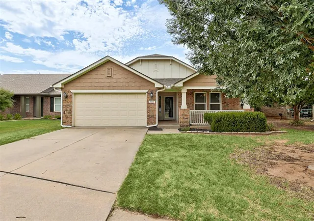 Photo 3 of Single family home for sale at 2616 Ga Zump Dr, Norman, OK 73069 | MLS# 1246241 | Listing updated on 2026-10-06