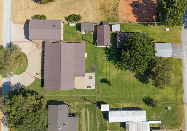 Photo 4 of Single family home for sale at 217 N Pioneer St, Fort Cobb, OK 73038 | MLS# 1246243 | Listing updated on 2026-08-29
