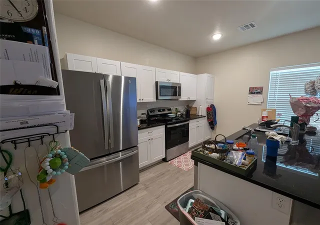 Photo 5 of Single family home for sale at 431 Nw 116Th St, Oklahoma City, OK 73114 | MLS# 1246245 | Listing updated on 2026-08-28