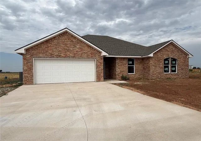Photo 1 of Single family home for sale at 3325 Continental Ct, Altus, OK 73521 | MLS# 1246256 | Listing updated on 2026-08-27