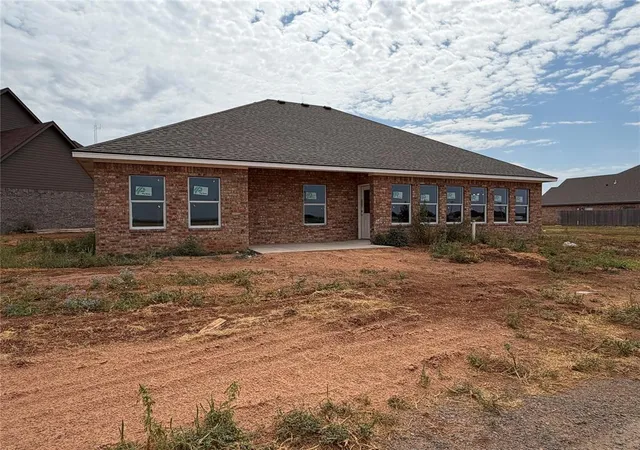 Photo 3 of Single family home for sale at 3325 Continental Ct, Altus, OK 73521 | MLS# 1246256 | Listing updated on 2026-08-27