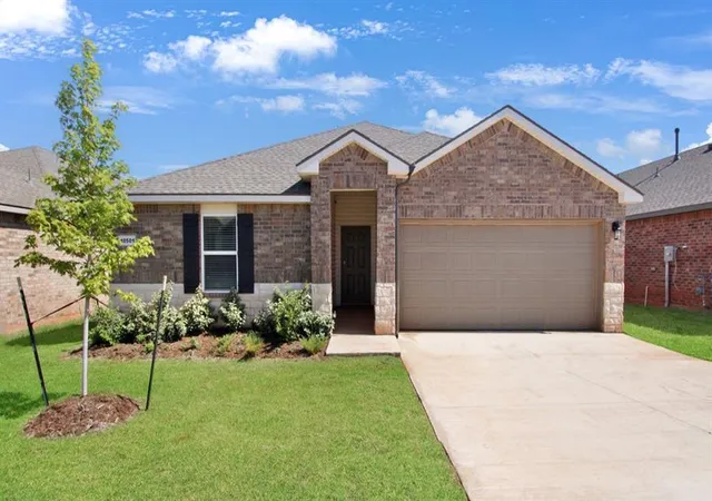 1st image of 1641 Prairie Vis, Guthrie, OK 73044 | MLS# 1246258
