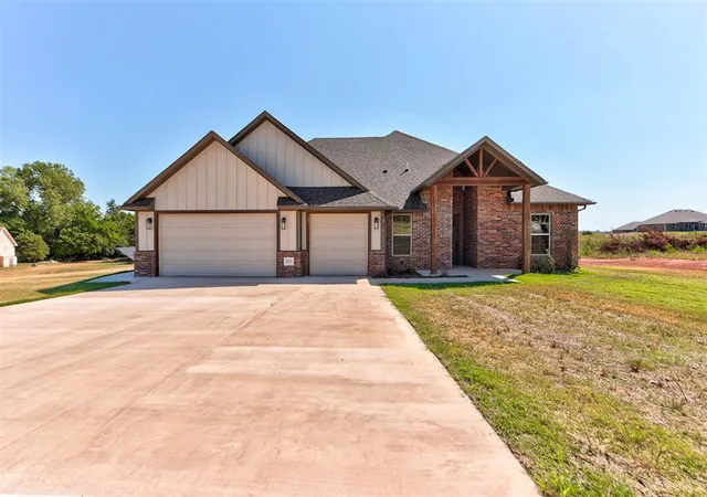 Photo 1 of Single family home for sale at 2003 Leo Ct, Blanchard, OK 73010 | MLS# 1246263 | Listing updated on 2026-09-29