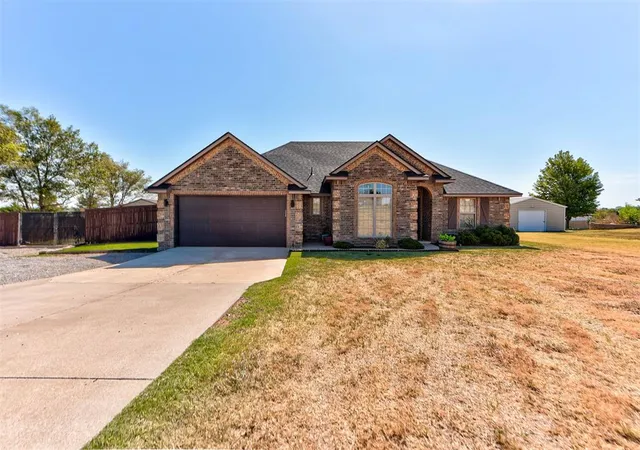 Photo 1 of Single family home for sale at 905 County Street 2932, Tuttle, OK 73089 | MLS# 1246273 | Listing updated on 2026-09-13