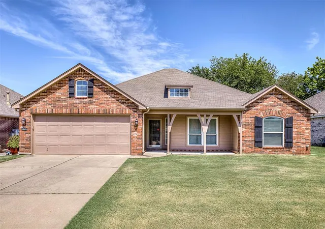 Photo 1 of Single family home for sale at 21263 E 39th St, Broken Arrow, OK 74014 | MLS# 1246287 | Listing updated on 2026-08-31