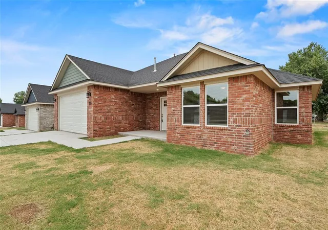 Photo 1 of Single family home for sale at 204 E Abbot Ln, Mustang, OK 73064 | MLS# 1246299 | Listing updated on 2026-09-30