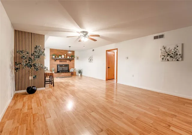 Photo 4 of Single family home for sale at 3574 N Hwy 74, Crescent, OK 73028 | MLS# 1246312 | Listing updated on 2026-09-01
