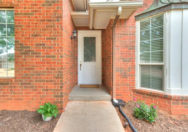 Photo 3 of Multi family home for sale at 15524 Swallowtail Dr, Edmond, OK 73013 | MLS# 1246319 | Listing updated on 2026-09-17