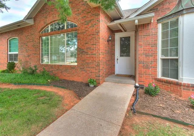 Photo 3 of Multi family home for sale at 15524 Swallowtail Dr, Edmond, OK 73013 | MLS# 1246319 | Listing updated on 2026-10-07