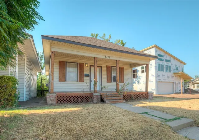 Photo 2 of Single family home for sale at 1226 Nw 8th Street, Oklahoma City, OK 73106 | MLS# 1246336 | Listing updated on 2026-09-15
