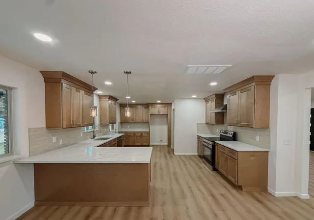 5th image of 410 N Bryan St, Weatherford, OK 73096 | MLS# 1246344