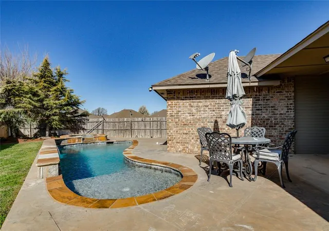 Photo 3 of Single family home for sale at 202 N Westminster Wy, Mustang, OK 73064 | MLS# 1246349 | Listing updated on 2026-08-27