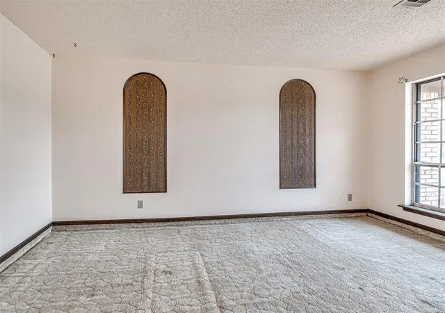Photo 4 of Single family home for sale at 4909 Nw 18Th St, Oklahoma City, OK 73127 | MLS# 1246365 | Listing updated on 2026-08-29