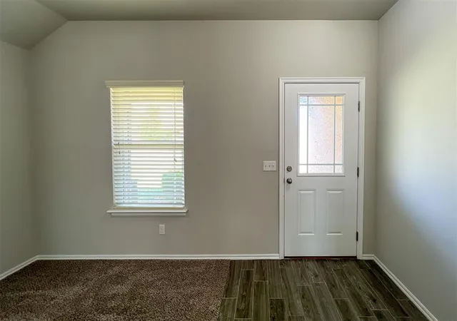 Photo 3 of Single family home for sale at 412 Nathan Wy, Yukon, OK 73099 | MLS# 1246368 | Listing updated on 2026-09-03